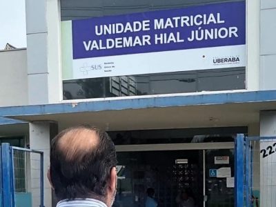 Túlio 10UMS tomada por goteiras e mofo causa revolta