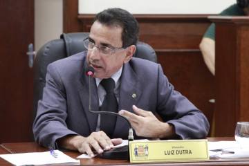 5dcdb3a0118de