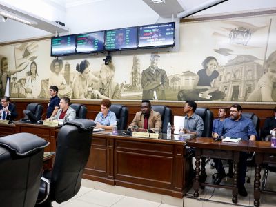 Votação salário