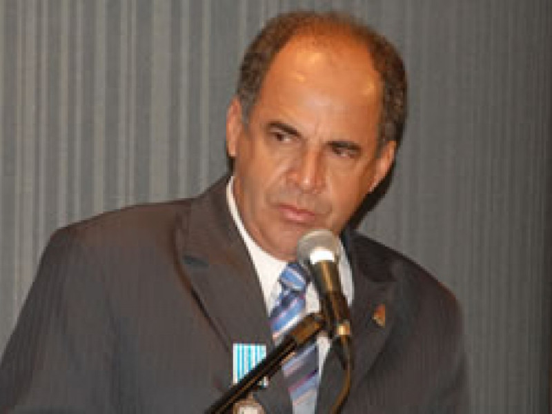 5dcdb00c7ad74
