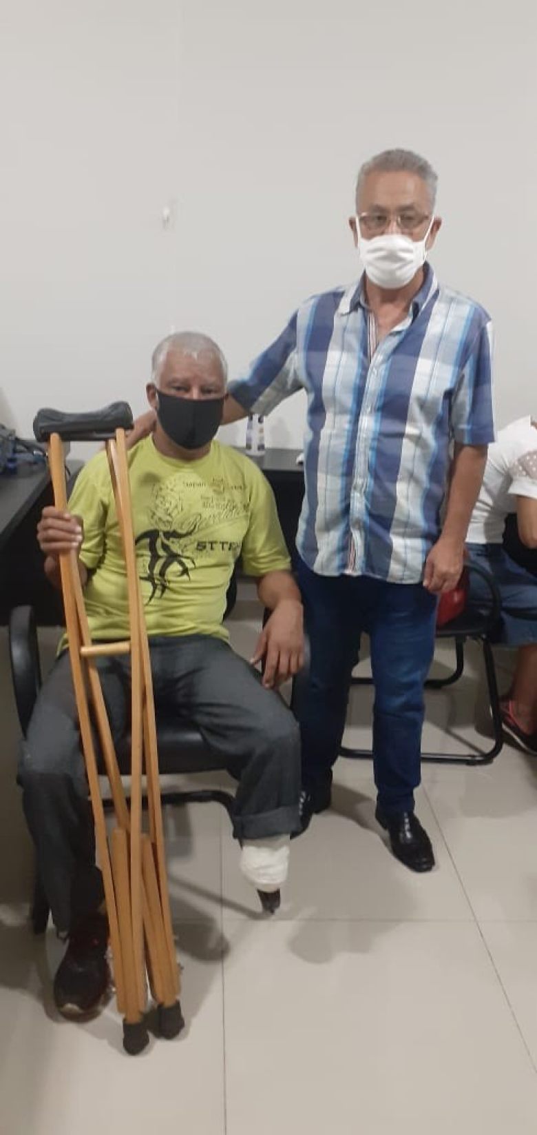 Vereador China e sr. Celso - divulgação