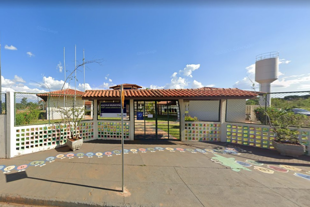 ESCOLA