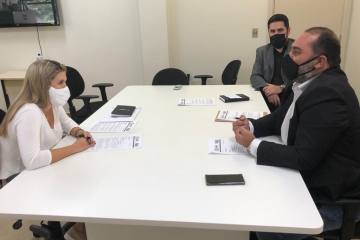 reunião com a prefeita Elisa