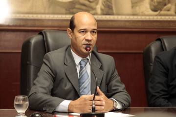 Glauber Faquinele Fernandes