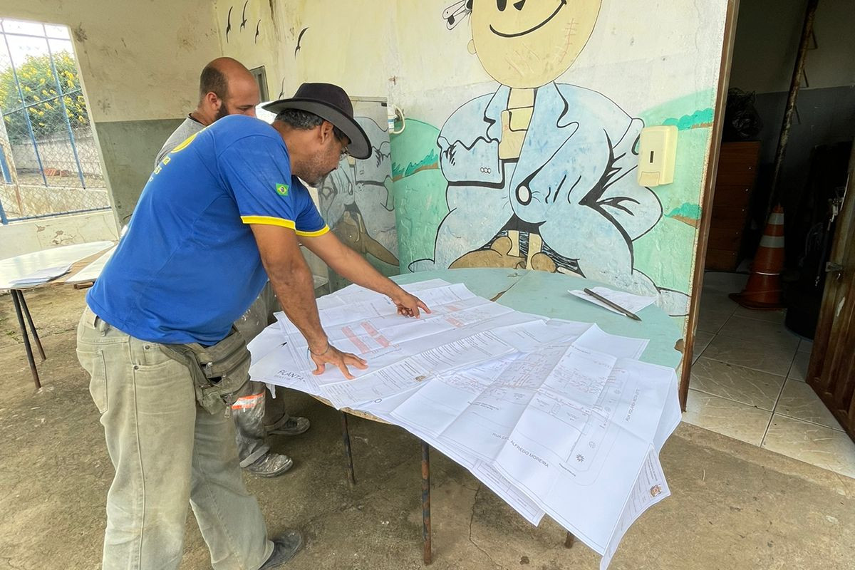 Vereador Varciel comemora início das obras na Escola Municipal Joubert de Carvalho