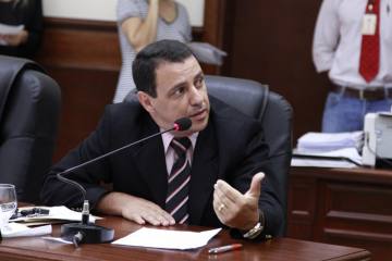 5dcdb3fb2a834